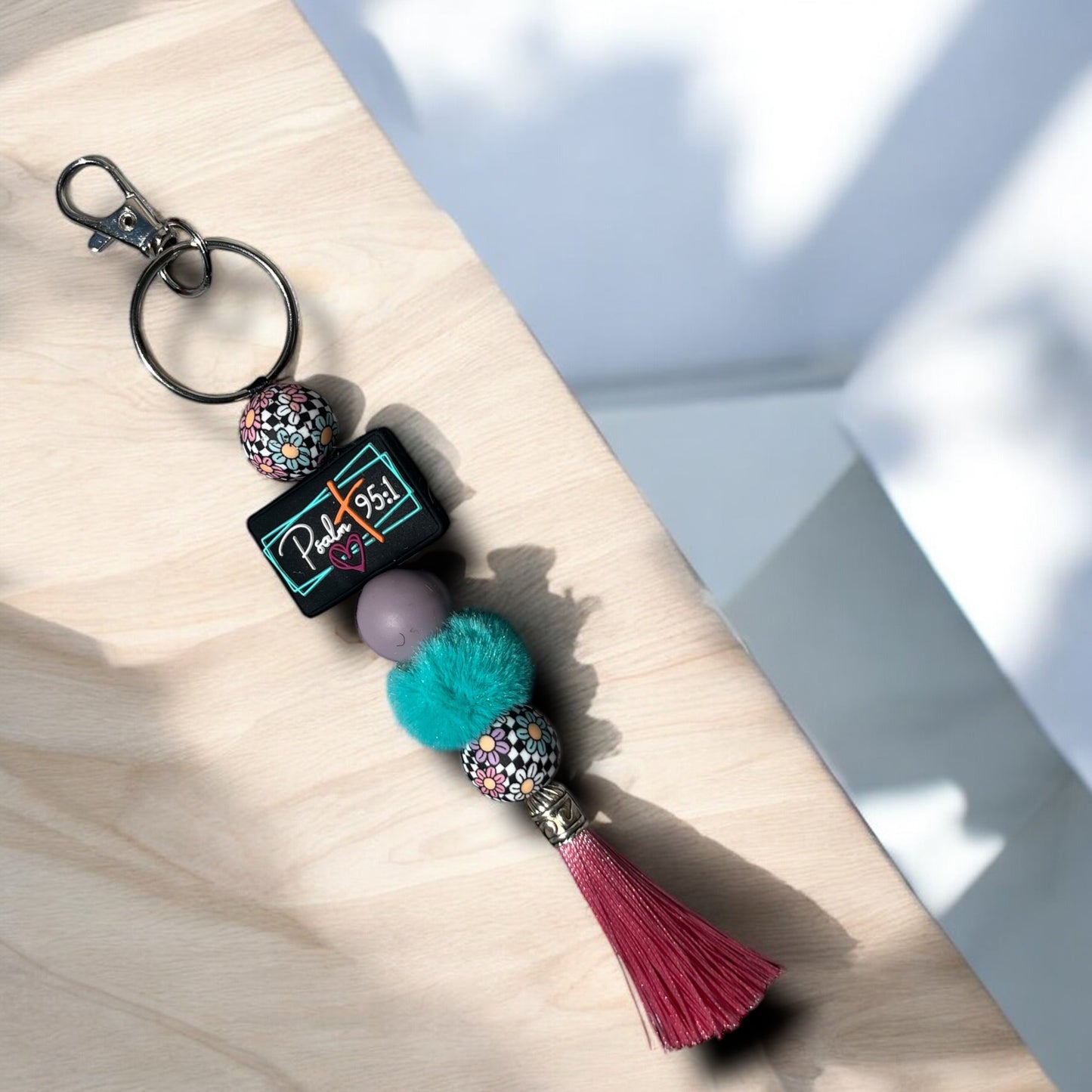 Made to worship-Keychain Clip On Accessory